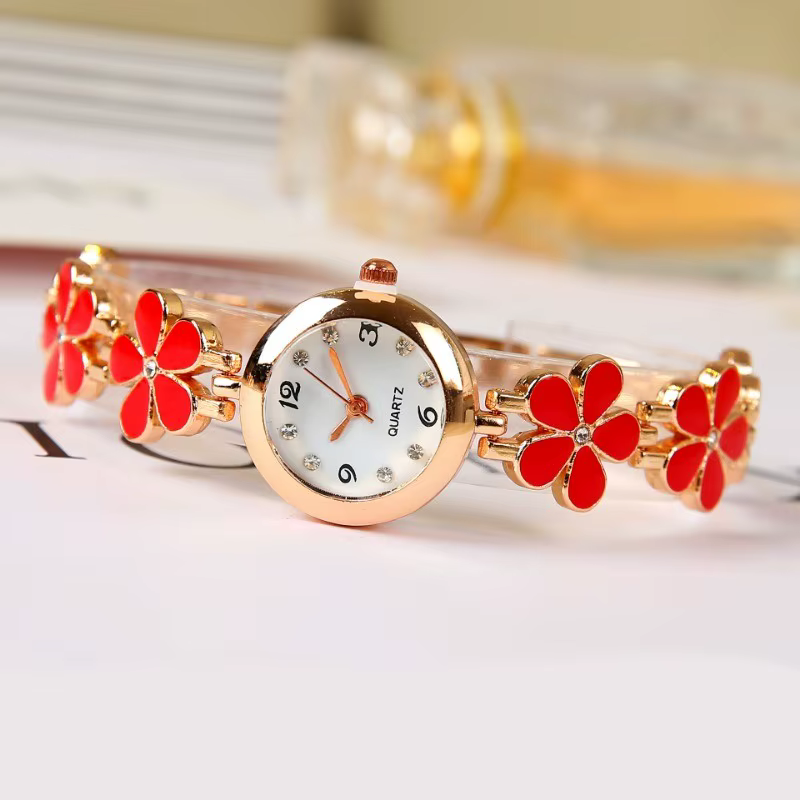 Montre à quartz élégante pour femme : design floral noir et rose - Idée cadeau parfaite pour toutes les occasions