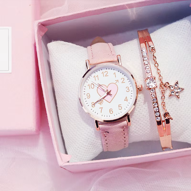 Nouveau mignon cadran en forme de coeur montre femme pour enfants