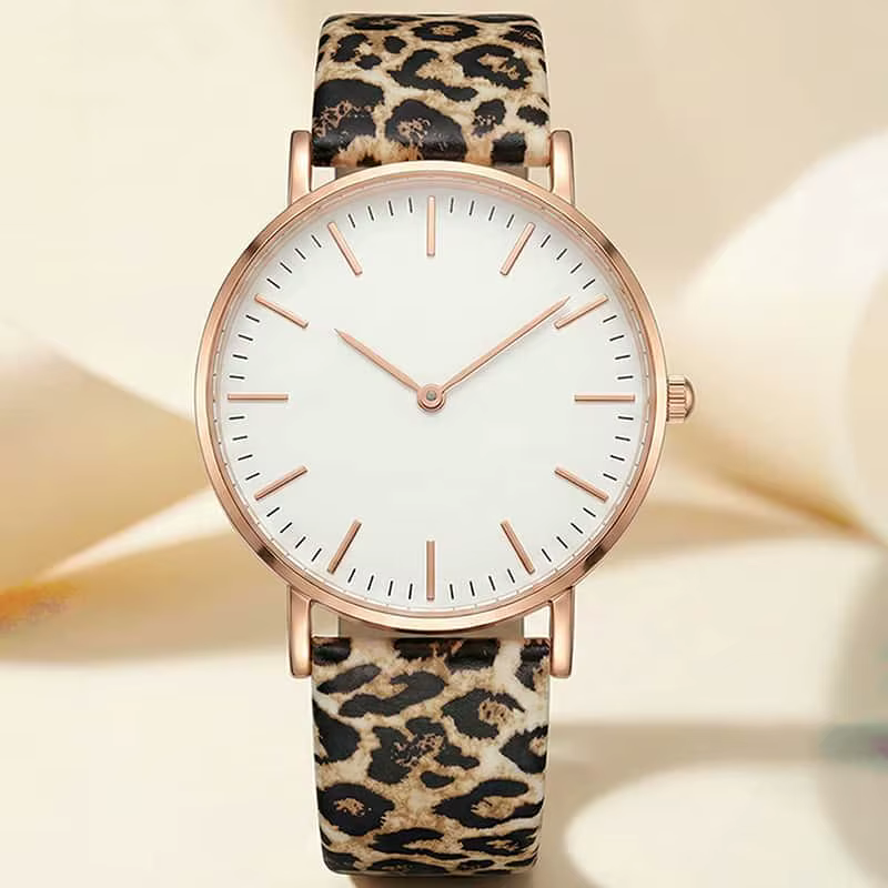 Montres pour femmes de style minimaliste