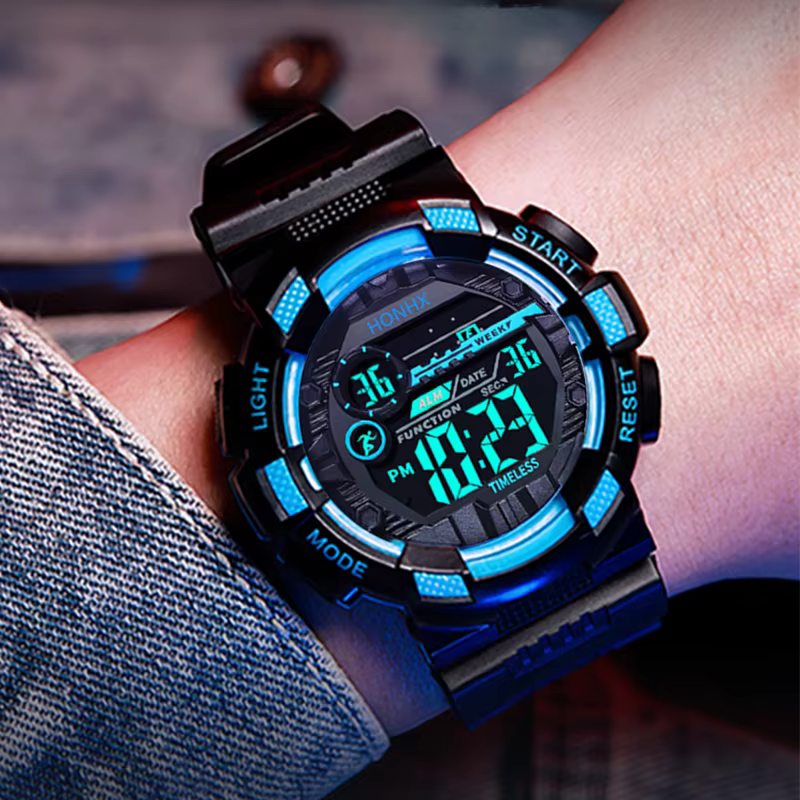 Montre de sport numérique étanche pour homme