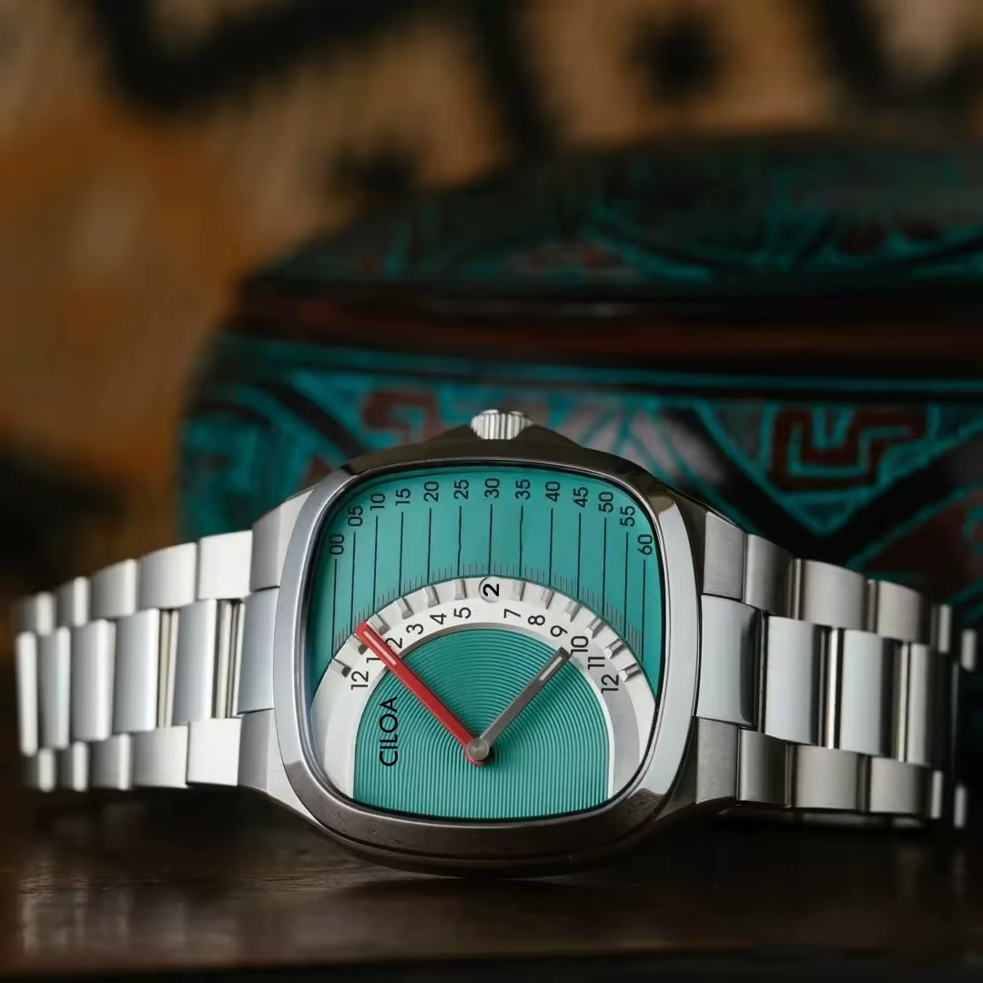 Montre carrée rétro CILOA pour homme